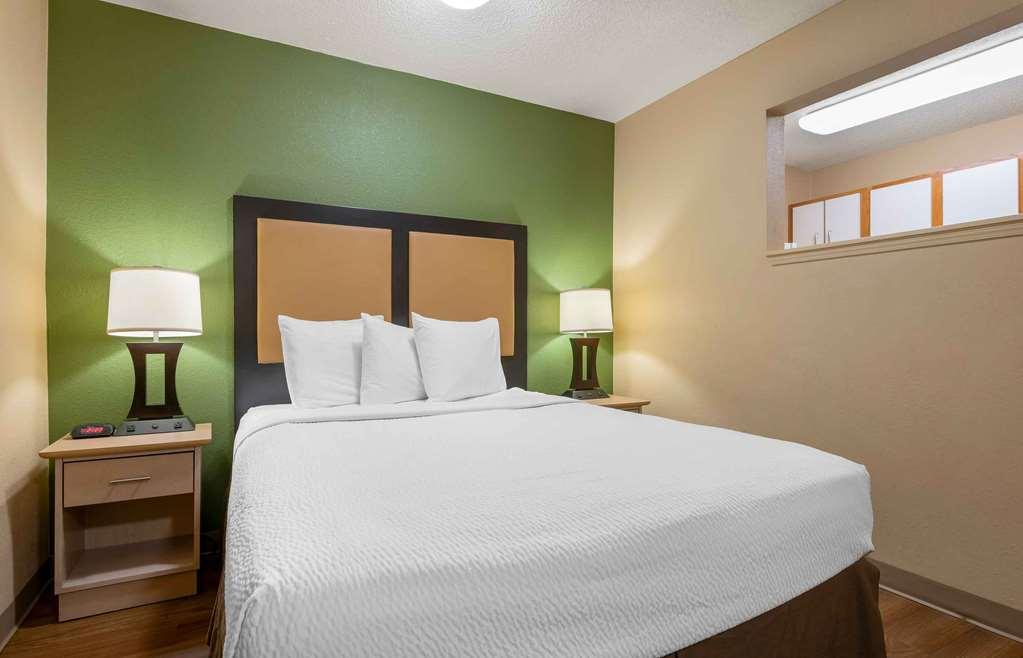 Extended Stay America Suites - Chicago - Lombard - Yorktown Center Ruang foto