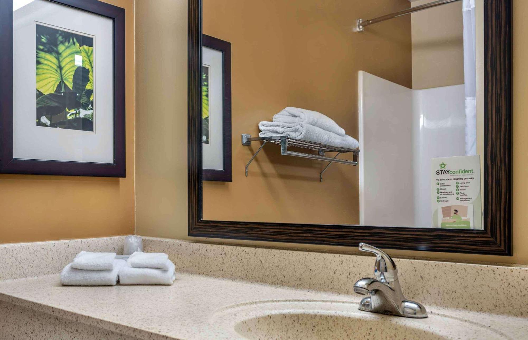 Extended Stay America Suites - Chicago - Lombard - Yorktown Center Bagian luar foto