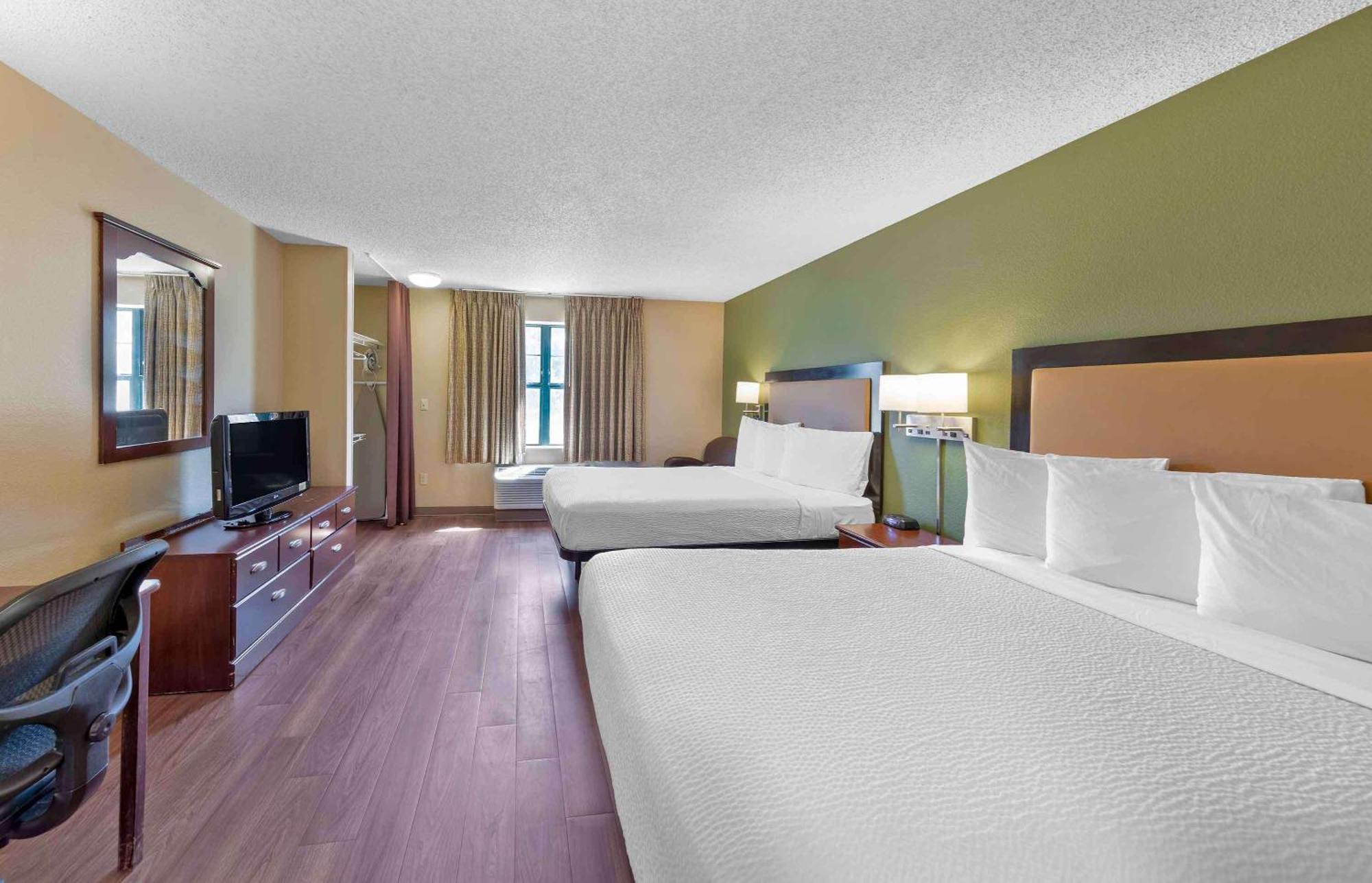 Extended Stay America Suites - Chicago - Lombard - Yorktown Center Bagian luar foto