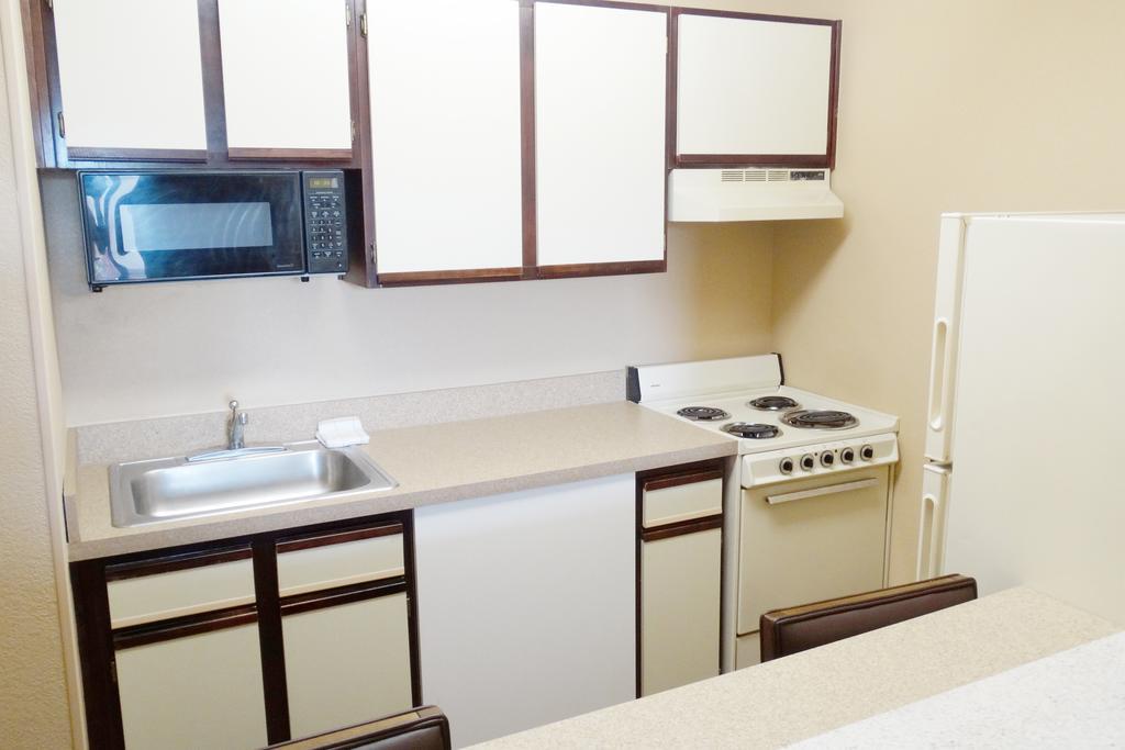 Extended Stay America Suites - Chicago - Lombard - Yorktown Center Bagian luar foto
